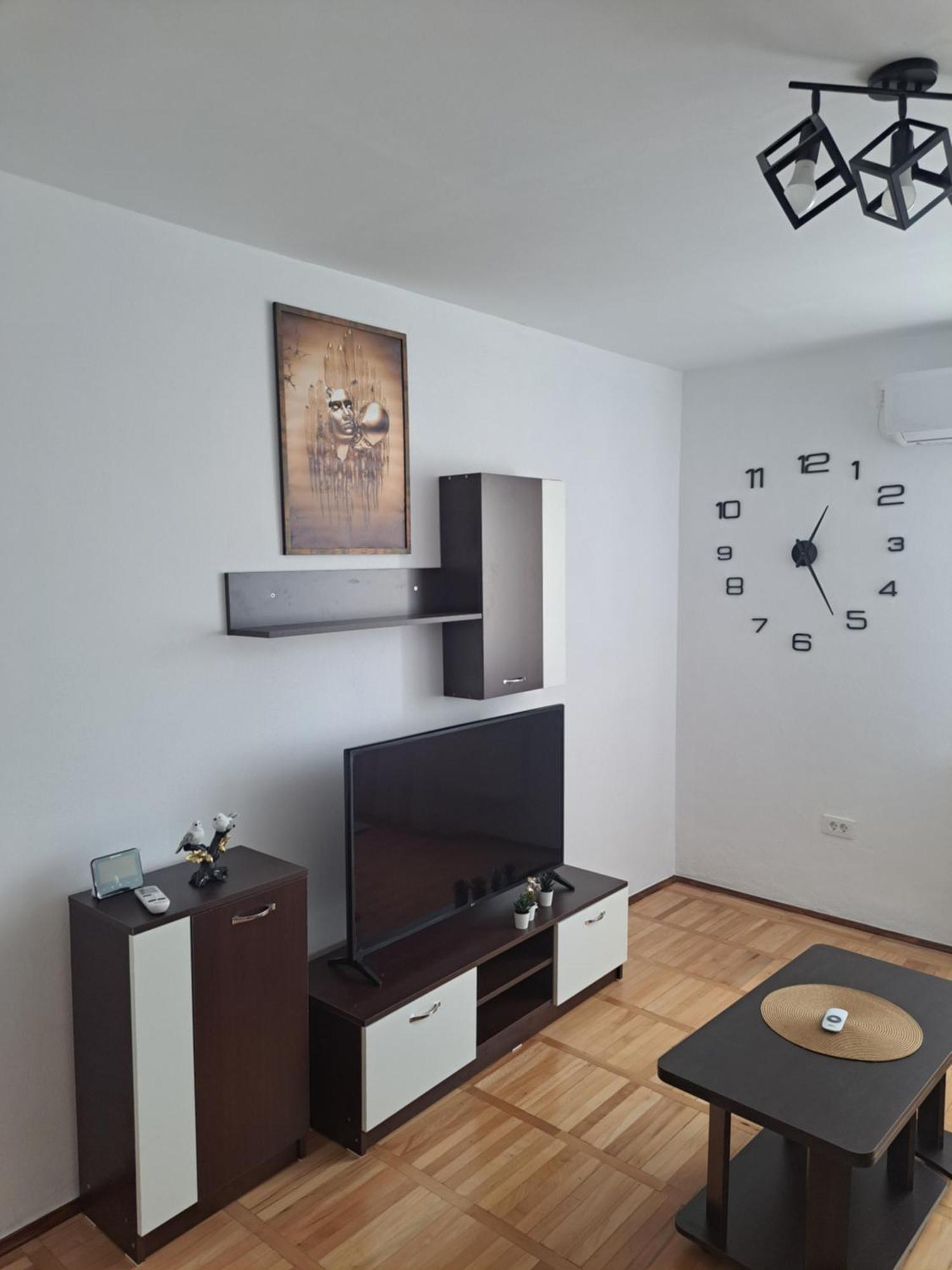 Apartament Confort Hd 후네도아라 외부 사진